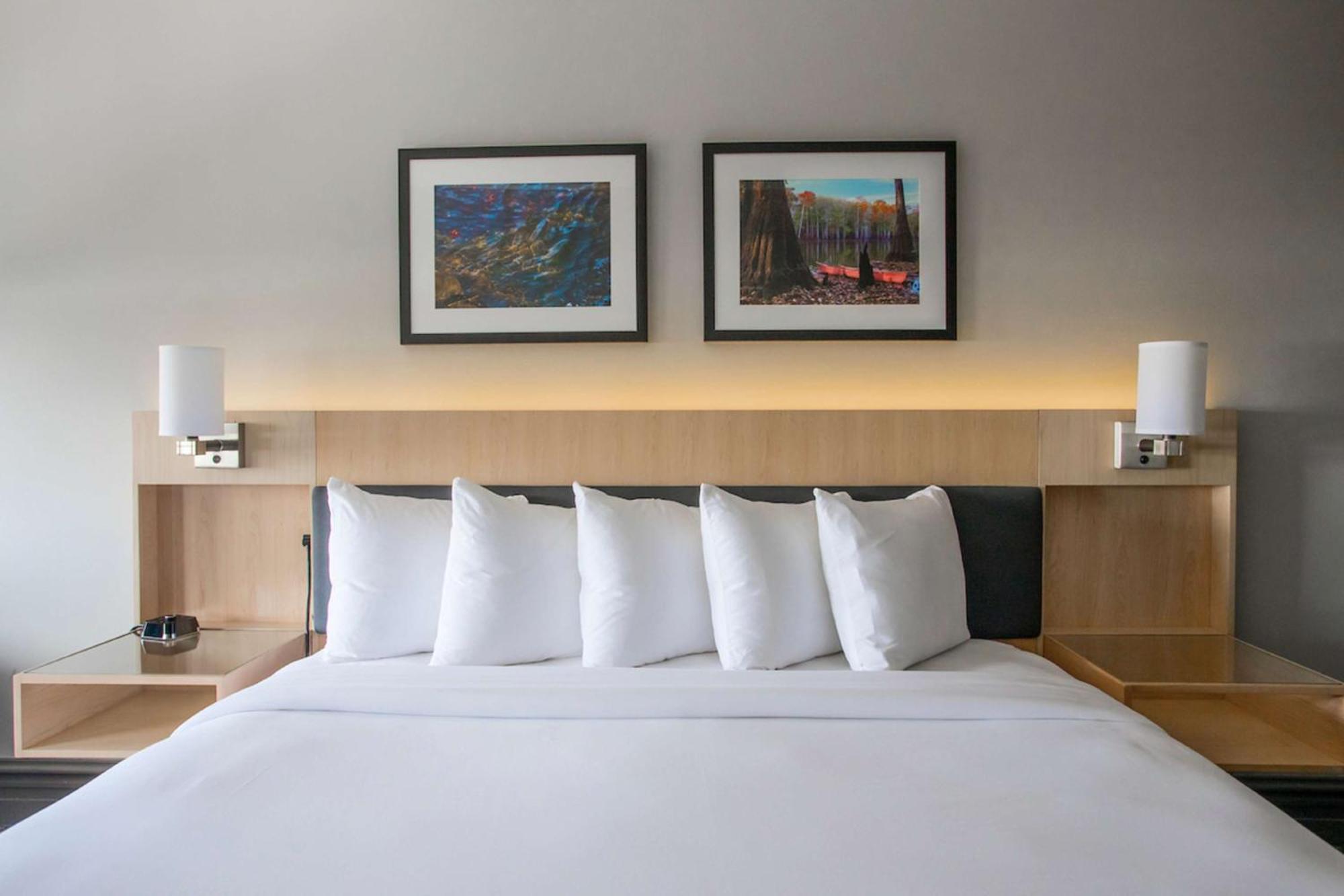 فندق The Waters Hot Springs, Tapestry Collection By Hilton المظهر الخارجي الصورة